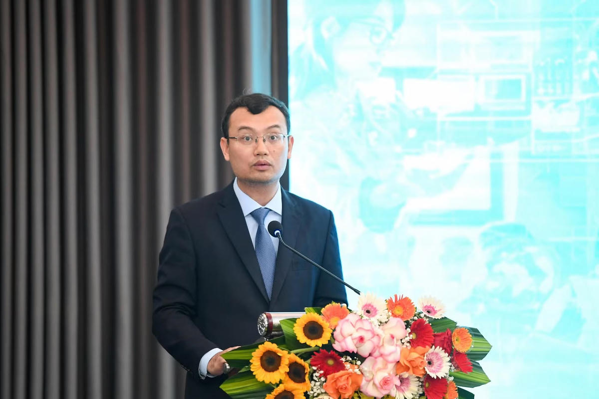 Nhà báo Nguyễn Ngọc Tiến – Phó Tổng biên tập báo Tiền Phong.