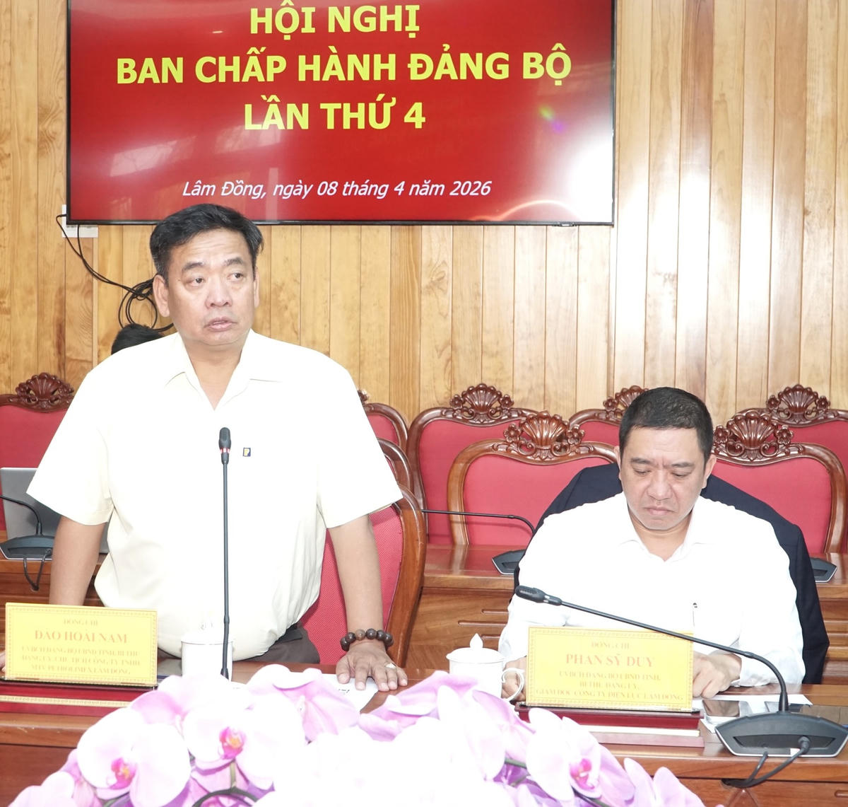 Ông Đào Hoài Nam phát biểu nêu ý kiến tại hội nghị. 