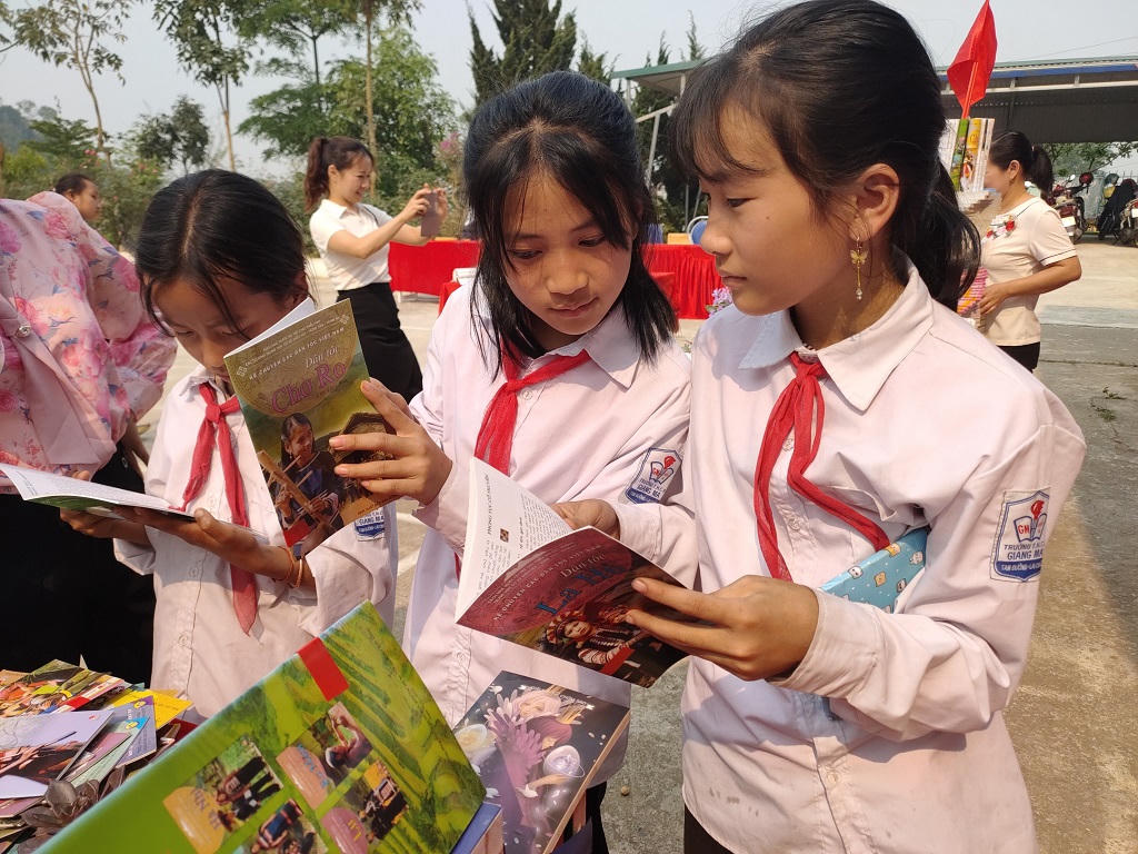 Đưa văn hóa đọc vào học đường