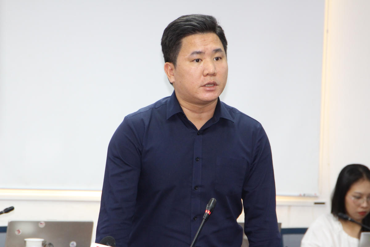 Ông Phạm Tuấn Anh thông tin về các dự án sẽ triển khai dịp kỷ niệm 51 năm ngày Giải phóng miền Nam, thống nhất đất nước . Ảnh: Q.Đ.