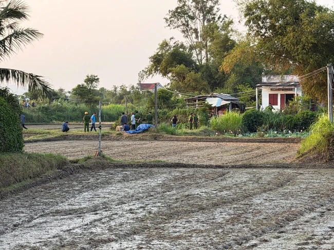 Ngôi nhà ở xã Cát Tiến nơi xảy ra vụ cháy. Ảnh: CV.