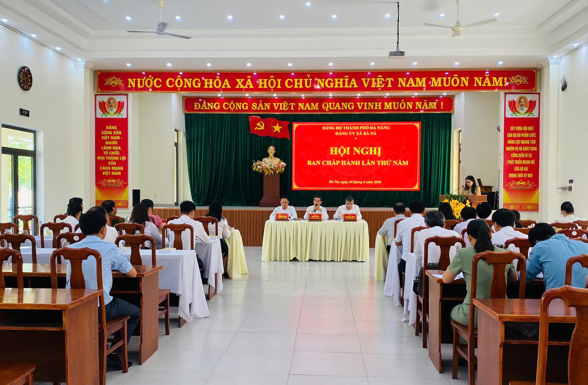 Đà Nẵng: Cán bộ cơ sở phải đeo bám công việc, bảo đảm yêu cầu của chính quyền địa phương 2 cấp