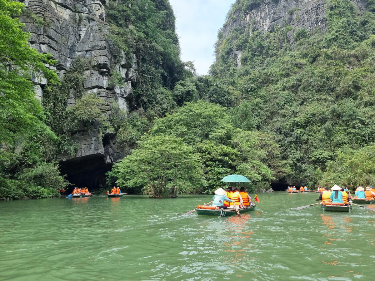 Quần thể danh thắng Tràng An được UNESCO ghi danh Di sản Thế giới (ảnh: Dung Hòa)