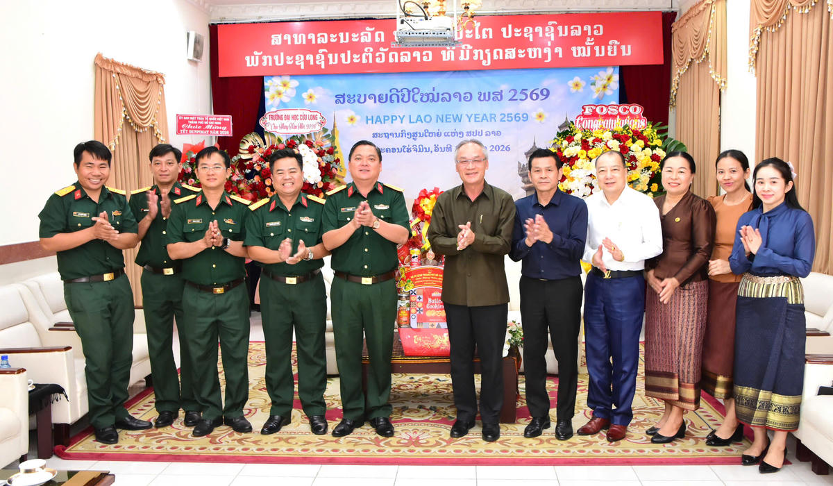 TP Hồ Chí Minh: Thăm, chúc Tết cổ truyền tại Tổng lãnh sự quán Lào và Campuchia