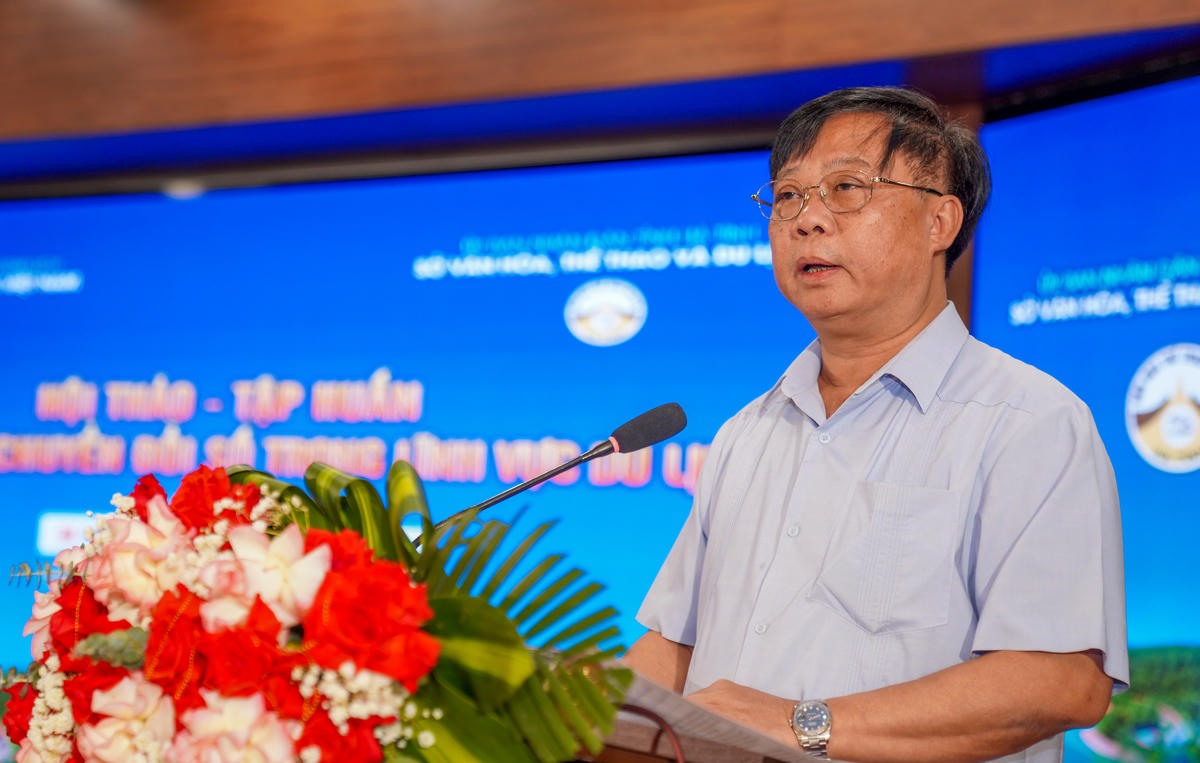 Ông Phạm Văn Thủy, Phó Cục trưởng Cục Du lịch Quốc gia Việt Nam phát biểu tại hội thảo. Ảnh: Cẩm Kỳ