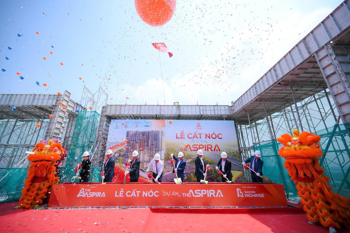The Aspira cất nóc sớm hơn gần 1 tháng.