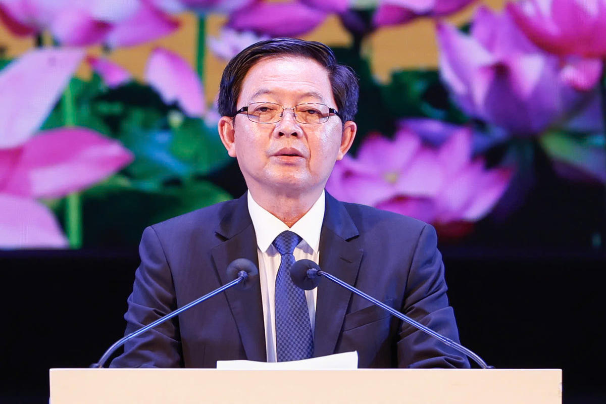 Phó Thủ tướng Chính phủ Hồ Quốc Dũng phát biểu. Ảnh: Quang Vinh.