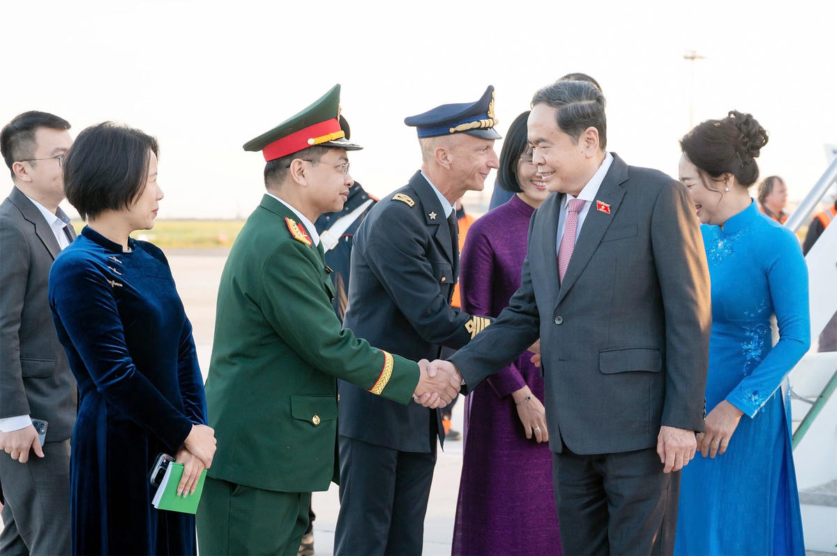 Chủ tịch Quốc hội Trần Thanh Mẫn và Phu nhân đến Rome, bắt đầu chuyến thăm chính thức Italia