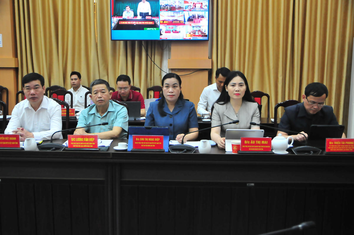 Đại diện Lãnh đạo các tổ chức chính trị - xã hội&nbsp;tham dự Hội nghị.