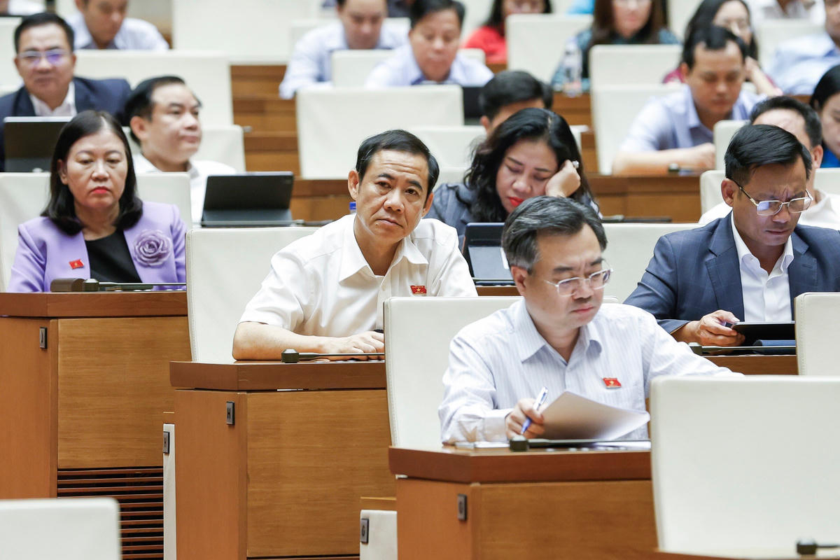 Ông Nguyễn Thái Học, Phó Bí thư Đảng ủy MTTQ, các đoàn thể Trung ương tham dự phiên thảo luận (Ảnh Quang Vinh)