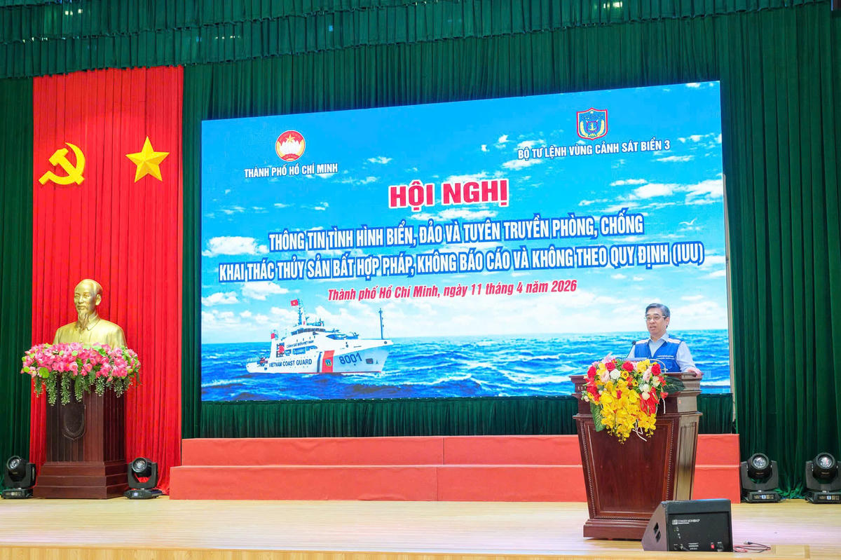 Chủ tịch Ủy ban MTTQ Việt Nam TP Hồ Chí Minh phát biểu tại chương trình. Ảnh: Anh Hoàng.