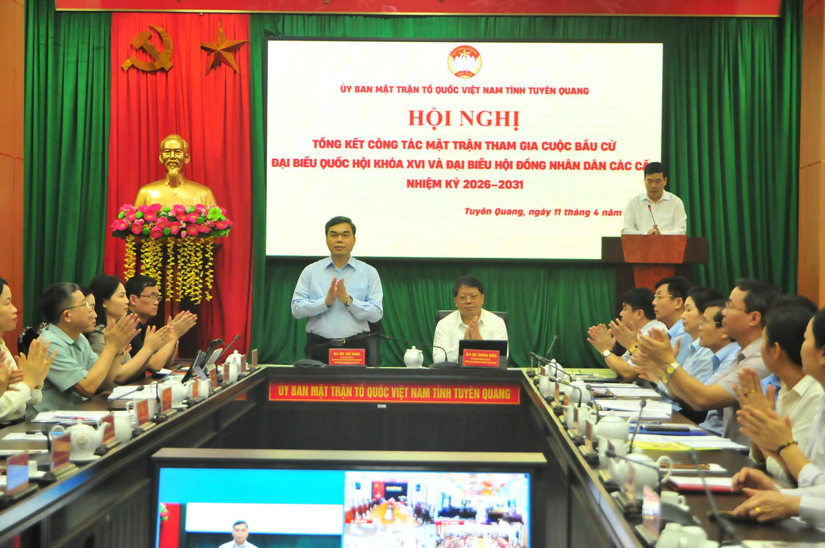 Toàn cảnh Hội nghị.