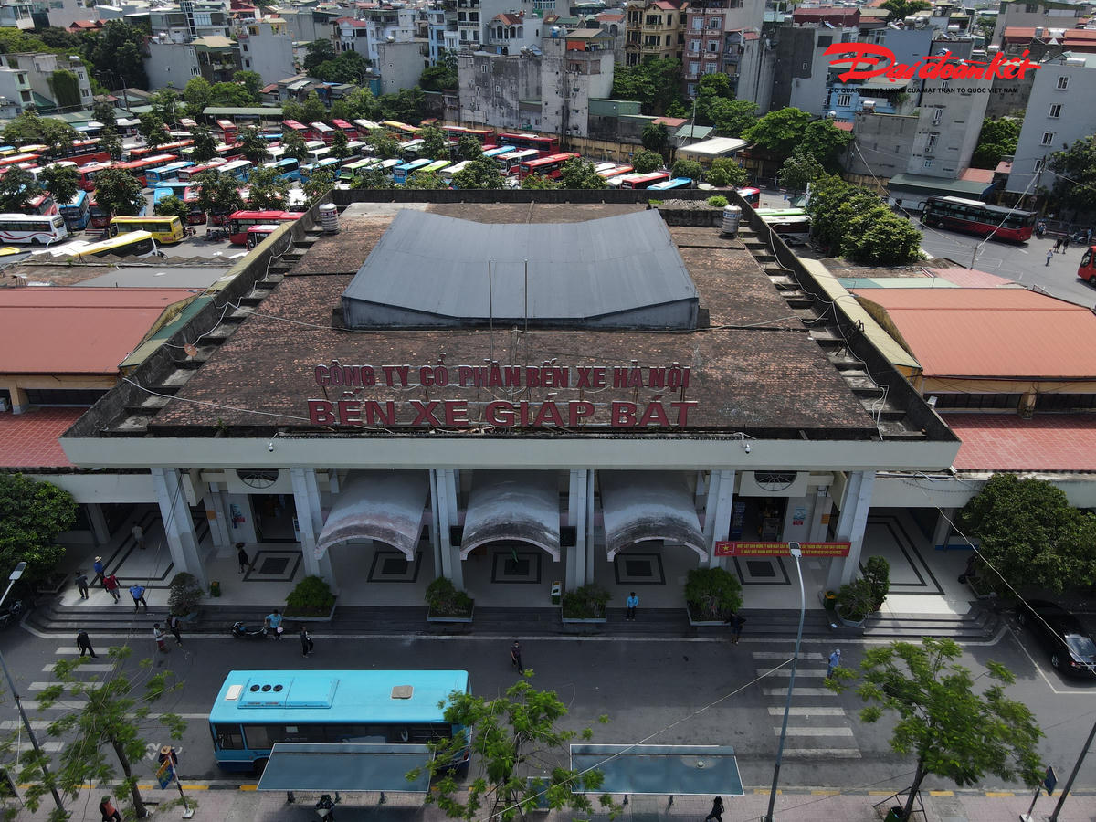 Hà Nội tăng cường 500 xe khách liên tỉnh, đáp ứng nhu cầu đi lại tăng cao của người dân dịp nghỉ lễ 30/4 – 1/5.