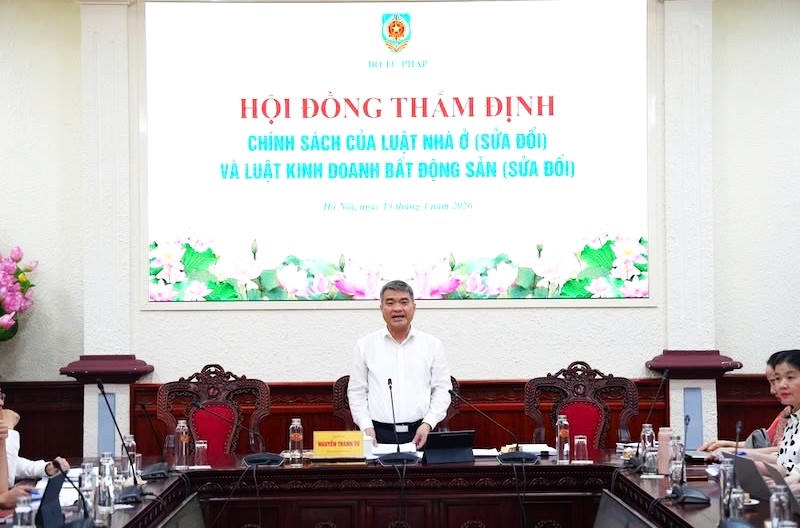 Thứ trưởng Bộ Tư pháp Nguyễn Thanh Tú.