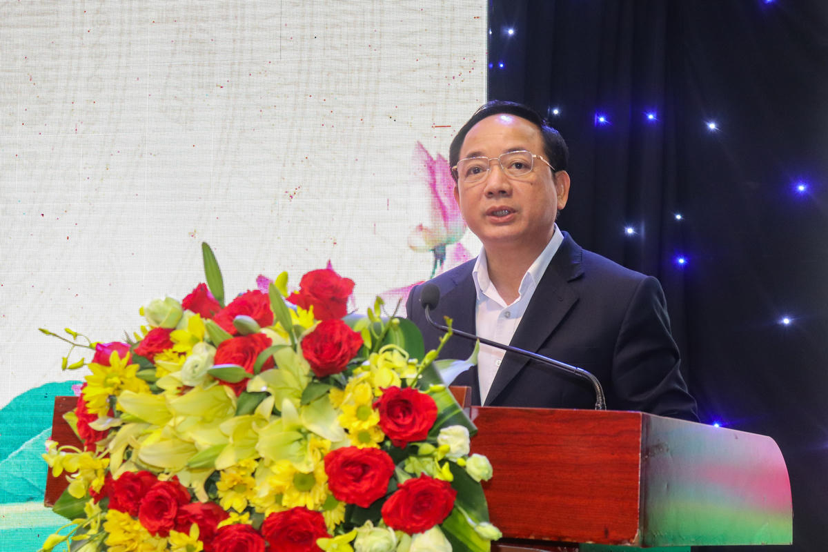 Trưởng ban Tuyên giáo và Dân vận Trung ương Trịnh Văn Quyết phát biểu chỉ đạo tại hội nghị. Ảnh: Đình Minh