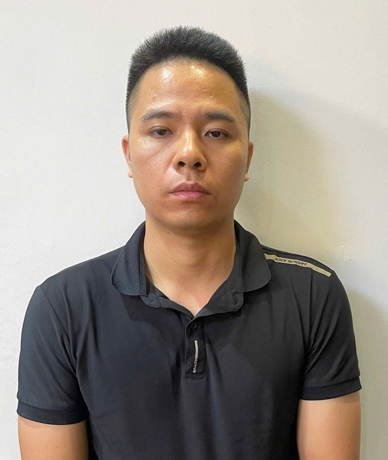 Khởi tố, bắt tạm giam 2 đối tượng giả danh nhà báo để cưỡng đoạt tài sản