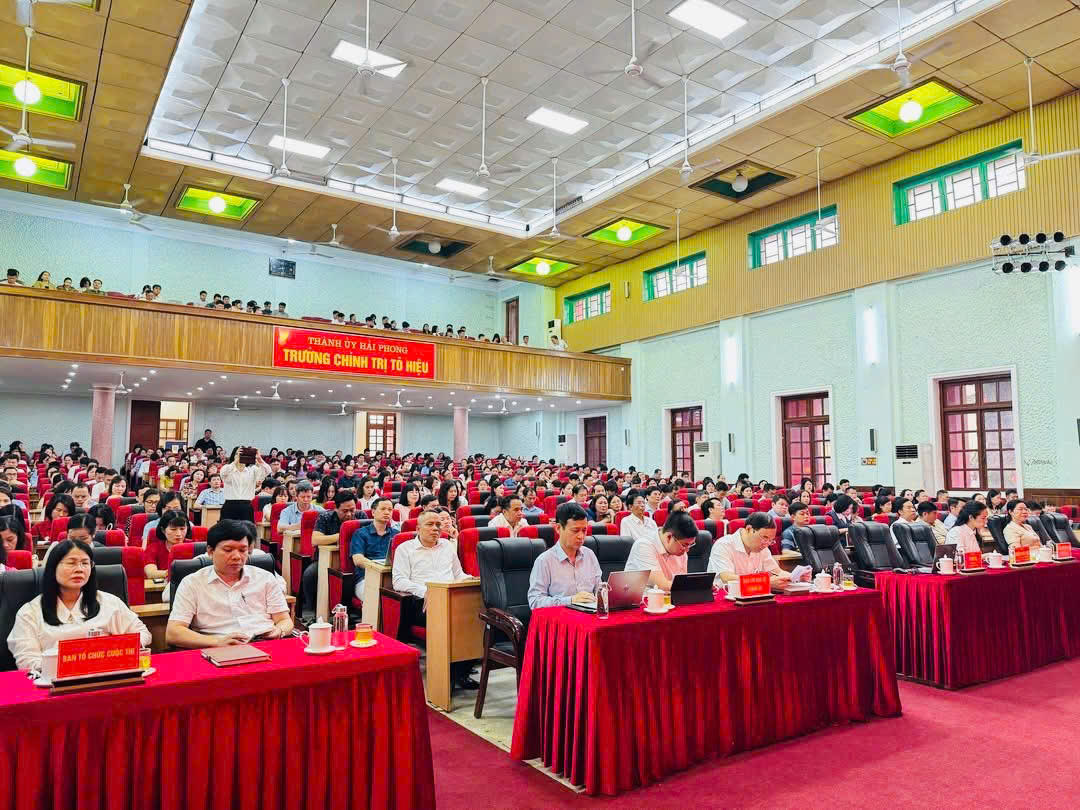 Các đại biểu dự hội nghị phát động. Ảnh: PT.&nbsp;