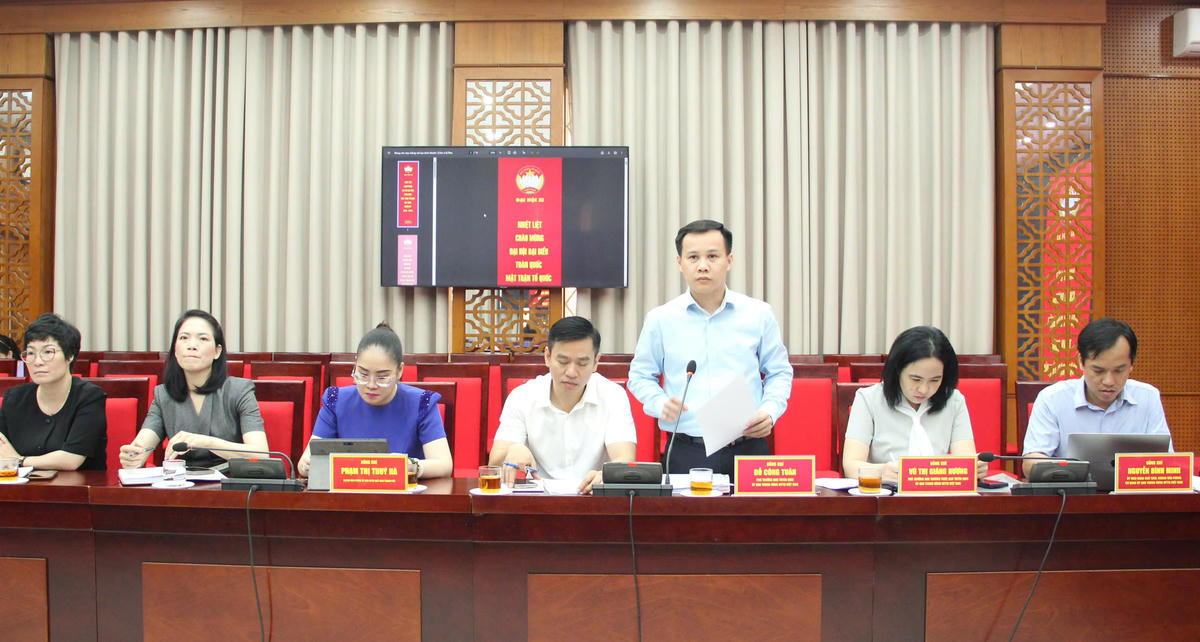 Đại diện lãnh đạo Ban Tuyên giáo UBTƯ MTTQ Việt Nam phát biểu tại cuộc họp. Ảnh: PV