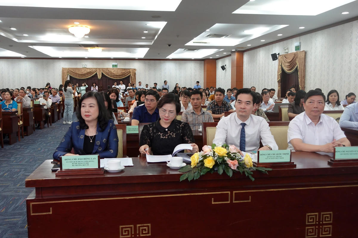 Quang cảnh tại&nbsp;lễ phát động “Tháng hành động vì an toàn thực phẩm” năm 2026. Ảnh: Đ.P