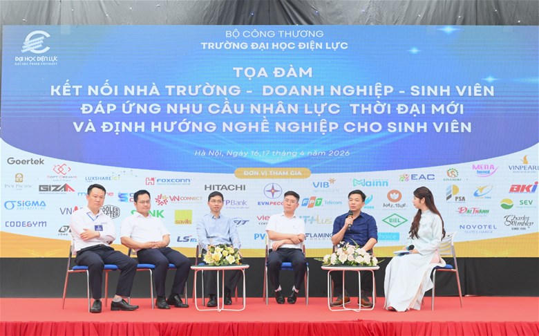 Tọa đàm kết nối Nhà trường – Doanh nghiệp – Sinh viên đáp ứng nhu cầu nhân lực thời đại mới và định hướng nghề nghiệp cho sinh viên.