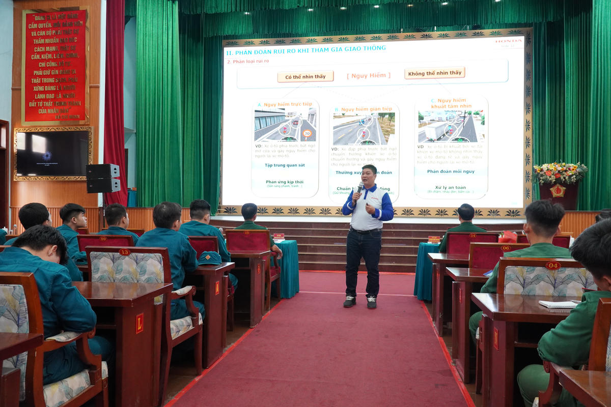 TP Hồ Chí Minh: Nhiều hoạt động tại 'Ngày hội an toàn giao thông'