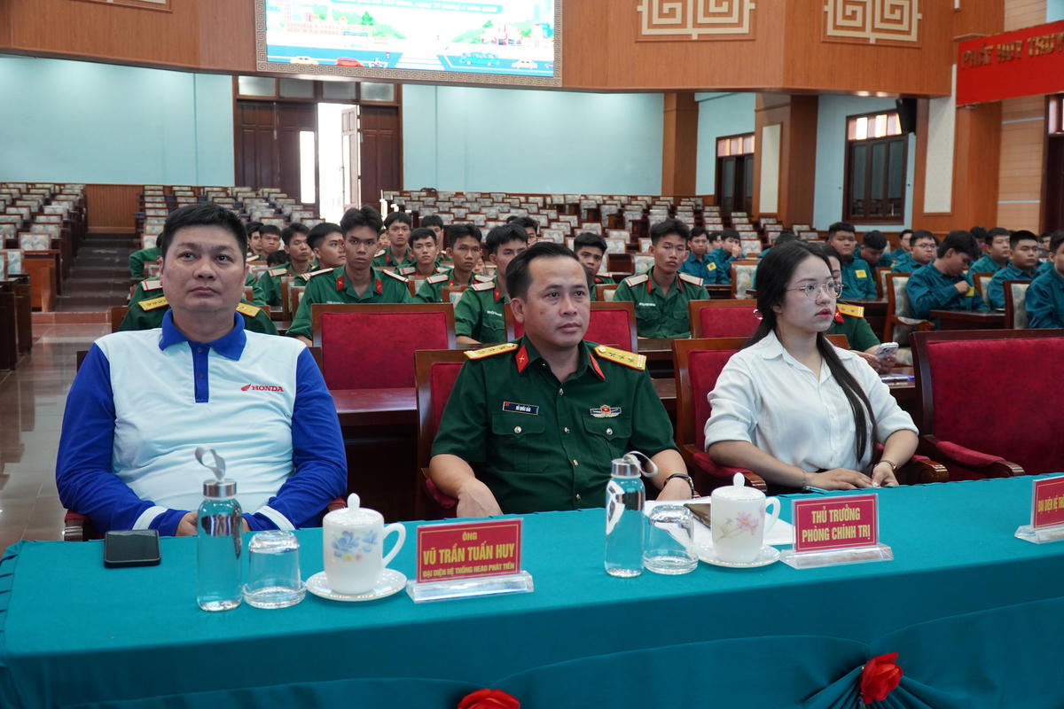 TP Hồ Chí Minh: Nhiều hoạt động tại 'Ngày hội an toàn giao thông'