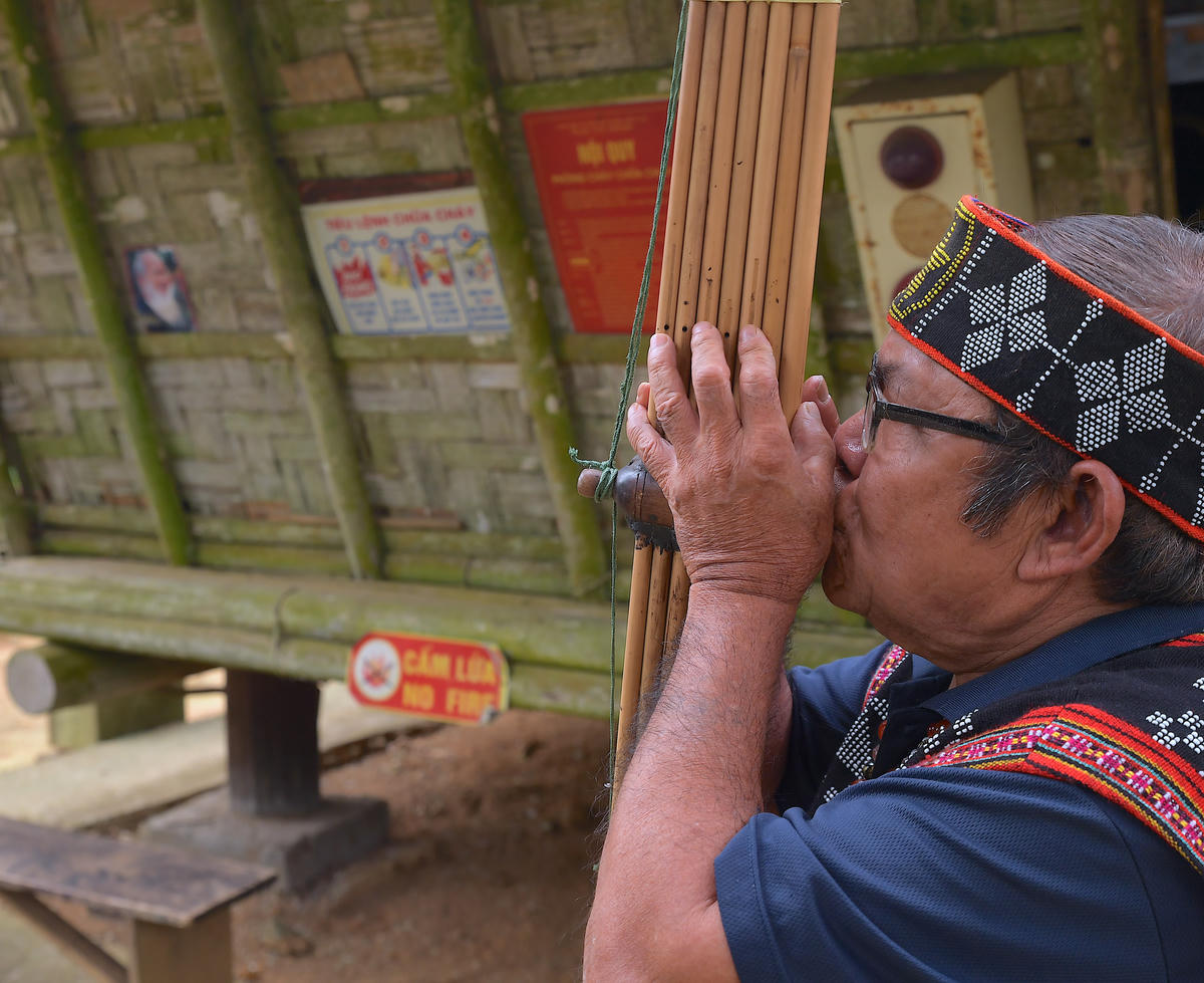 Nghệ nhân trình diễn.