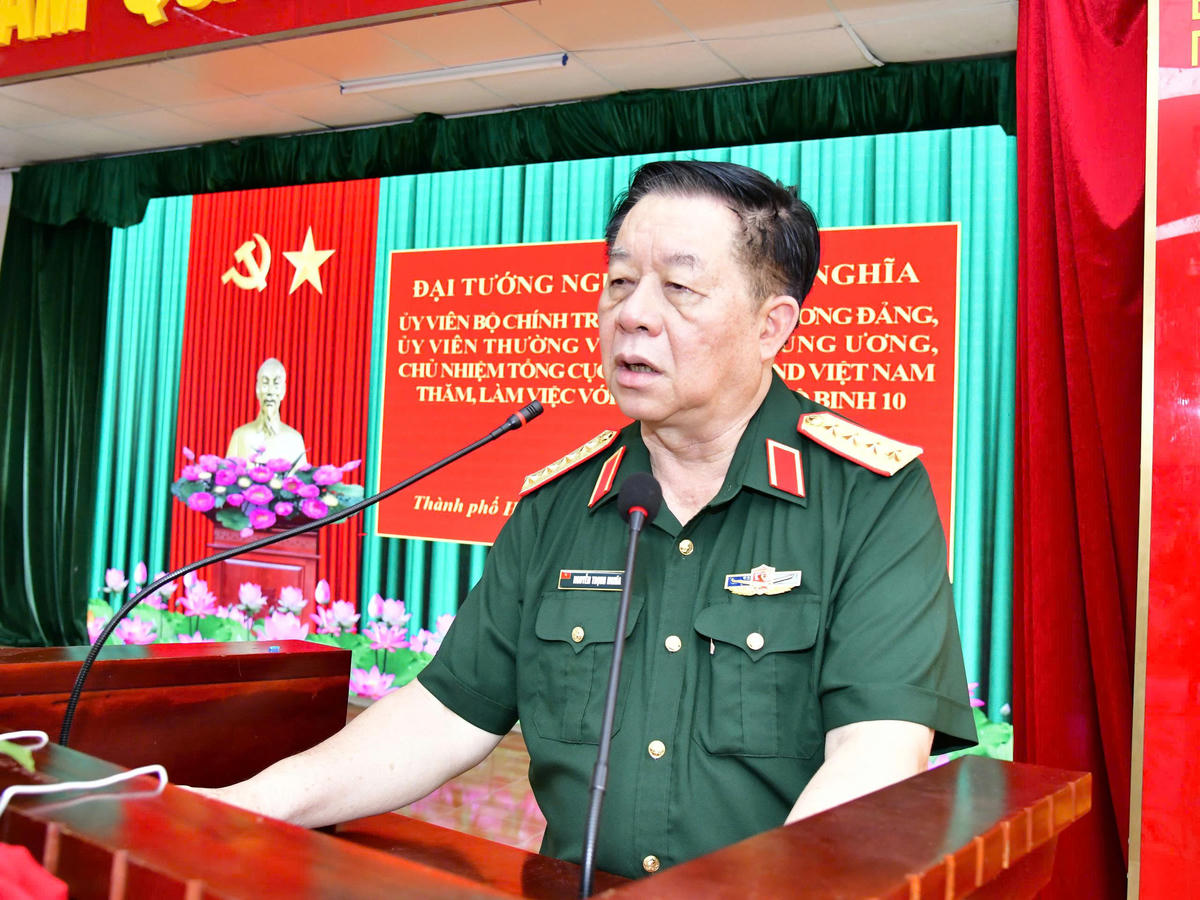 Đại tướng Nguyễn Trọng Nghĩa, Ủy viên Bộ Chính trị, Chủ nhiệm Tổng cục Chính trị phát biểu. Ảnh: Hữu Tân.