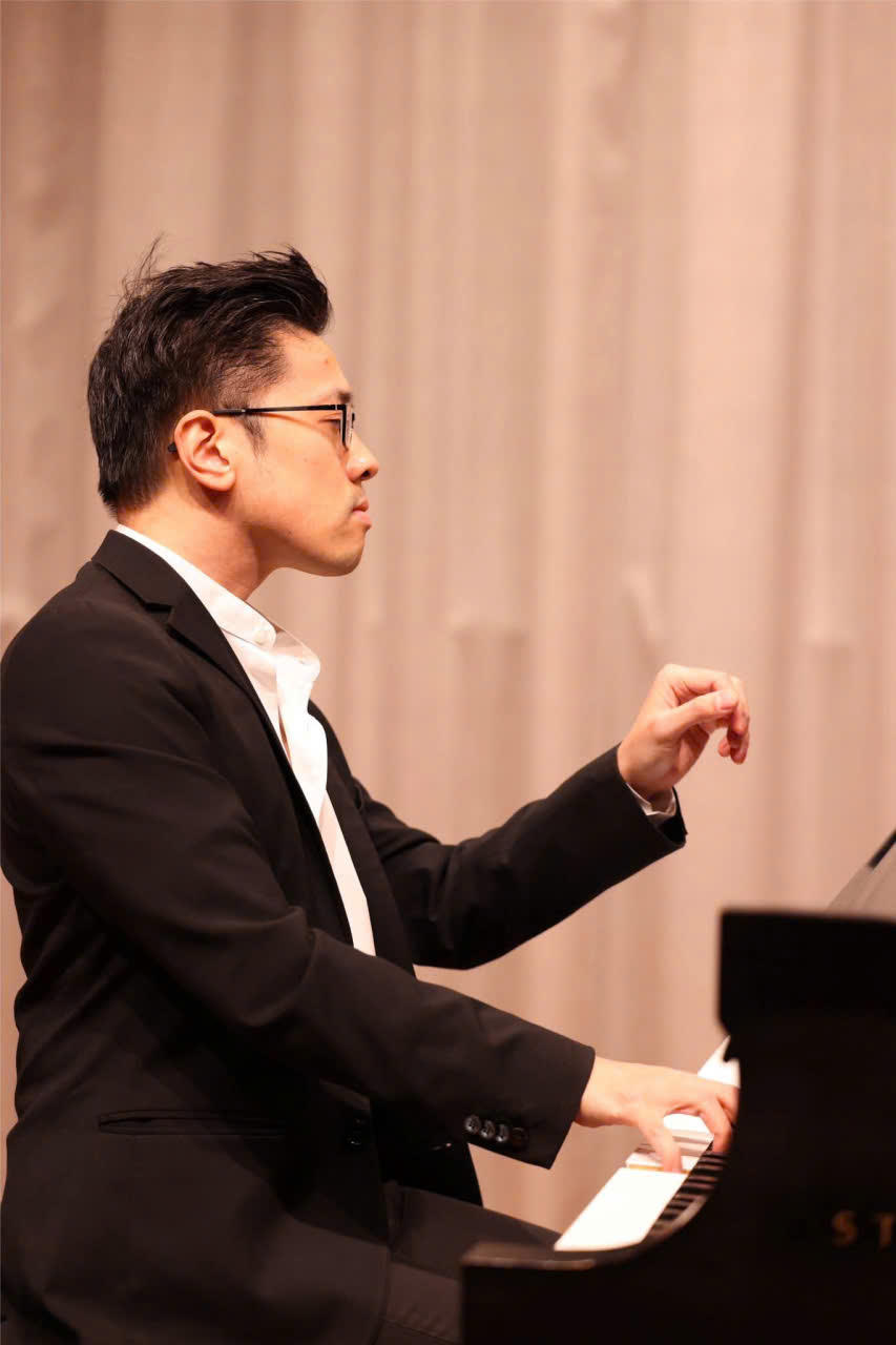 Lưu Hồng Quang là nghệ sĩ piano trẻ tiêu biểu của Việt Nam trên sân khấu quốc tế. Ảnh: NVCC