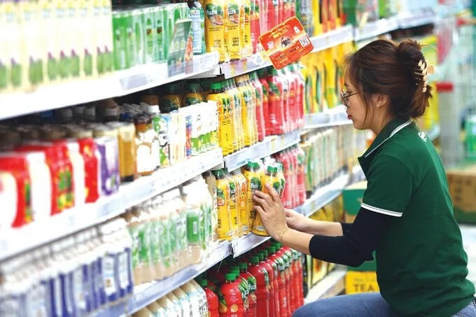 Doanh thu dưới 500 triệu đồng/năm vẫn được dùng hóa đơn điện tử. Ảnh minh hoạ.