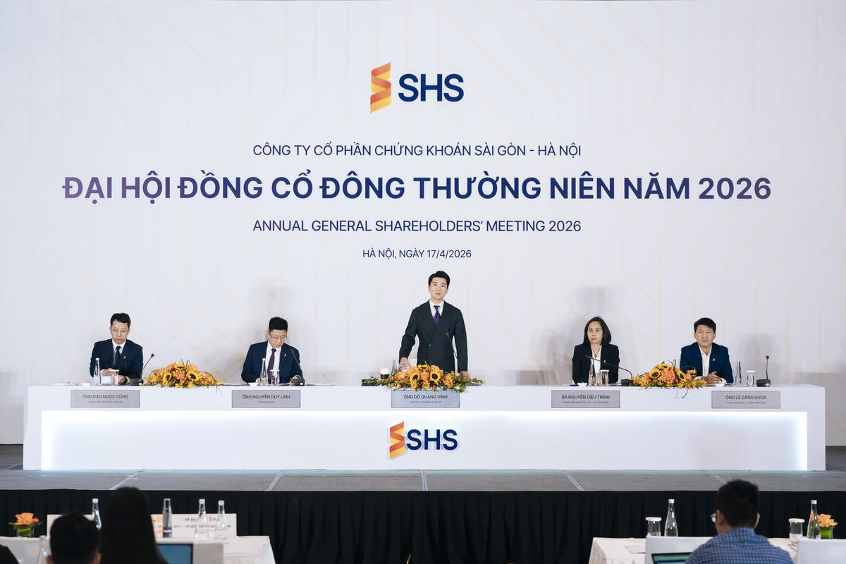 Ban lãnh đạo SHS phát tín hiệu mạnh mẽ về một cuộc “tái xuất” trên đường đua môi giới trong thời gian tới.