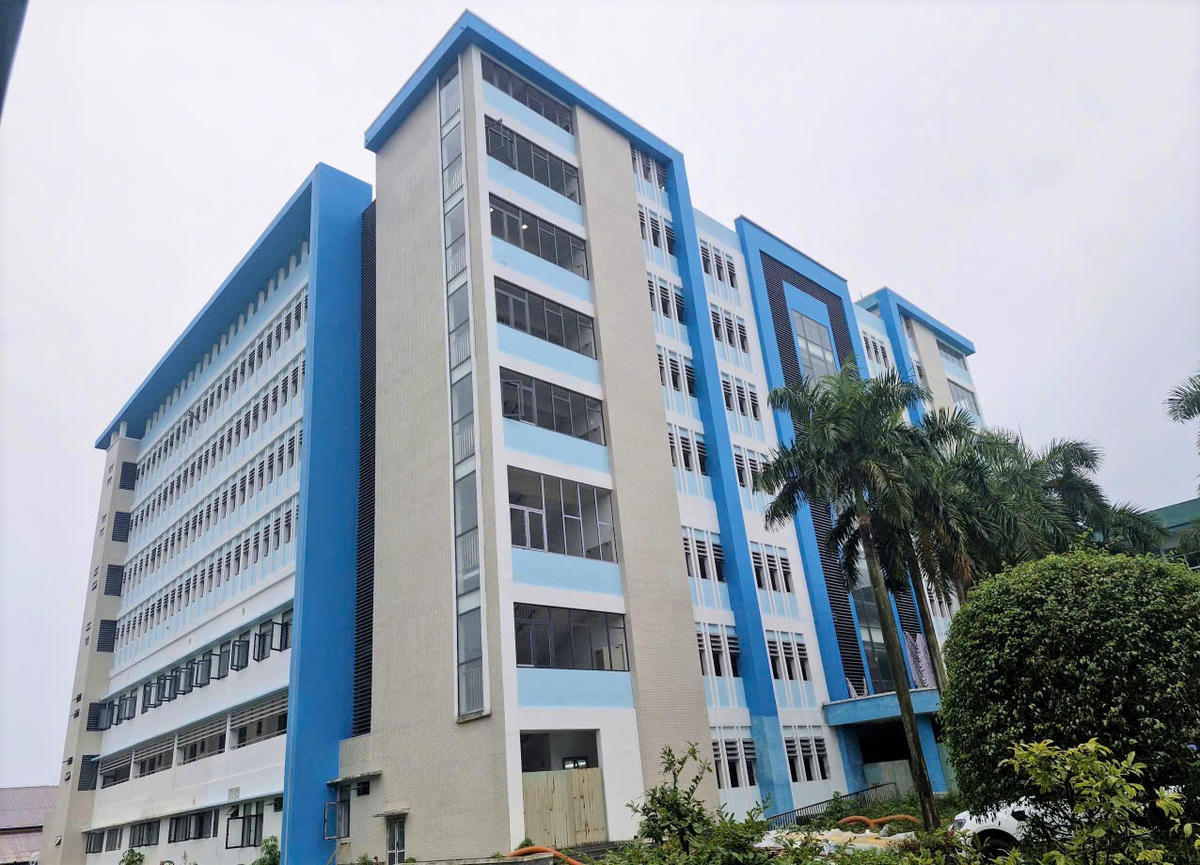 Khu điều trị kỹ thuật cao của Bệnh viện đa khoa Quảng Nam bỏ không chưa đưa vào hoạt động. Ảnh: Chí Đại.