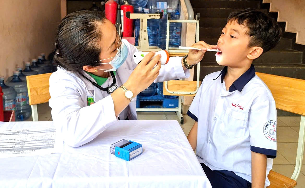 TP Hồ Chí Minh ra quân chiến dịch đồng loạt khám sức khỏe cho người dân 