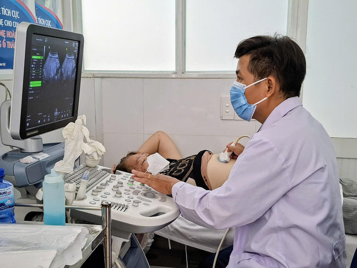 TP Hồ Chí Minh ra quân chiến dịch đồng loạt khám sức khỏe cho người dân 