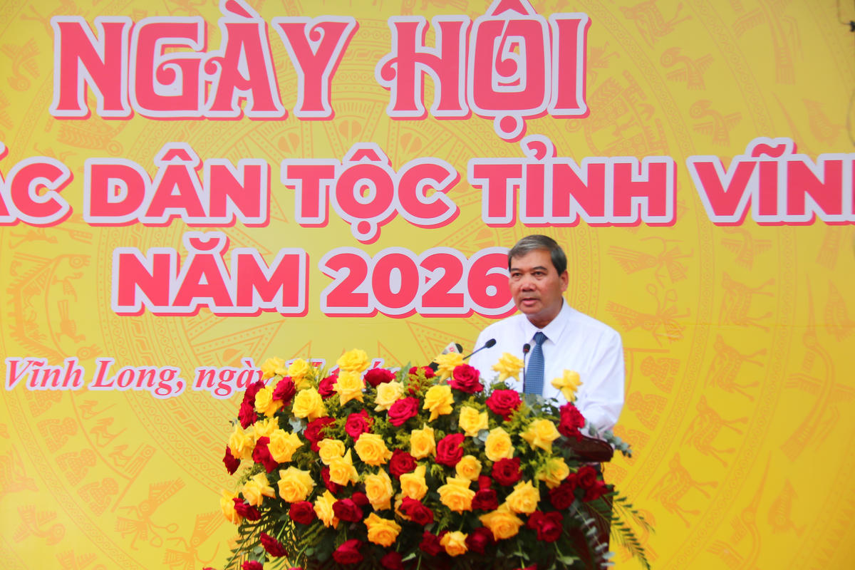 Ông Kim Ngọc Thái – Phó Bí thư Tỉnh ủy, Chủ tịch Ủy ban MTTQ Việt Nam tỉnh Vĩnh Long phát biểu khai mạc. (Ảnh: Trung Ngãi).