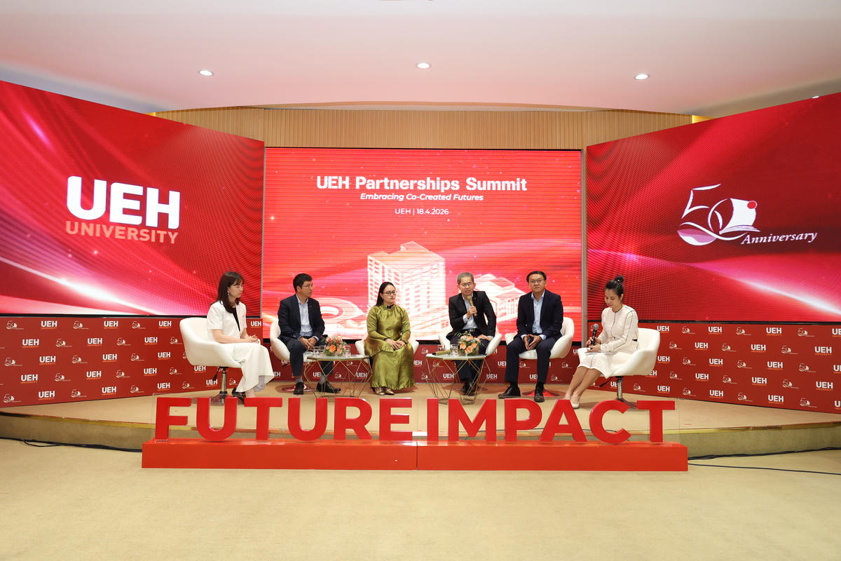 Đại diện các đơn vị bàn cách đào tạo nguồn nhân lực chất lượng, đáp ứng yêu cầu thị trường lao động. Ảnh: T.K