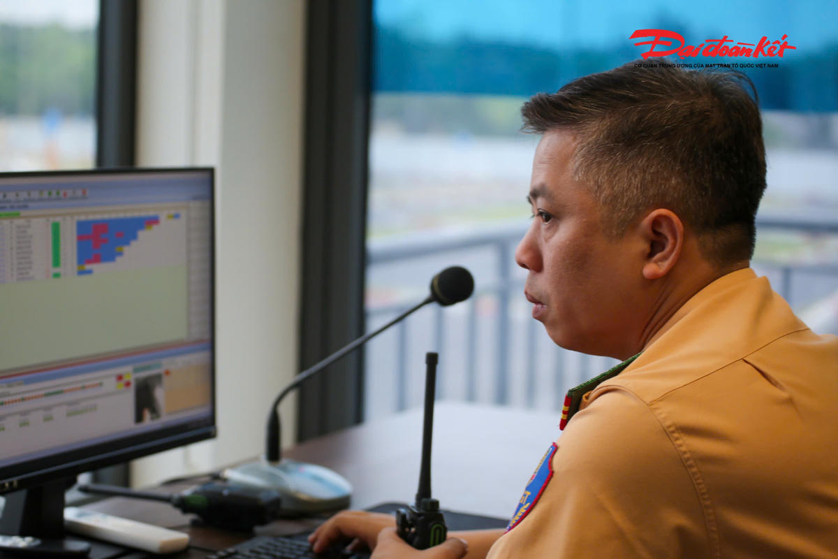 Hà Nội: Phát clip tai nạn giao thông trước giờ sát hạch lái xe để nâng cao nhận thức, trách nhiệm của học viên