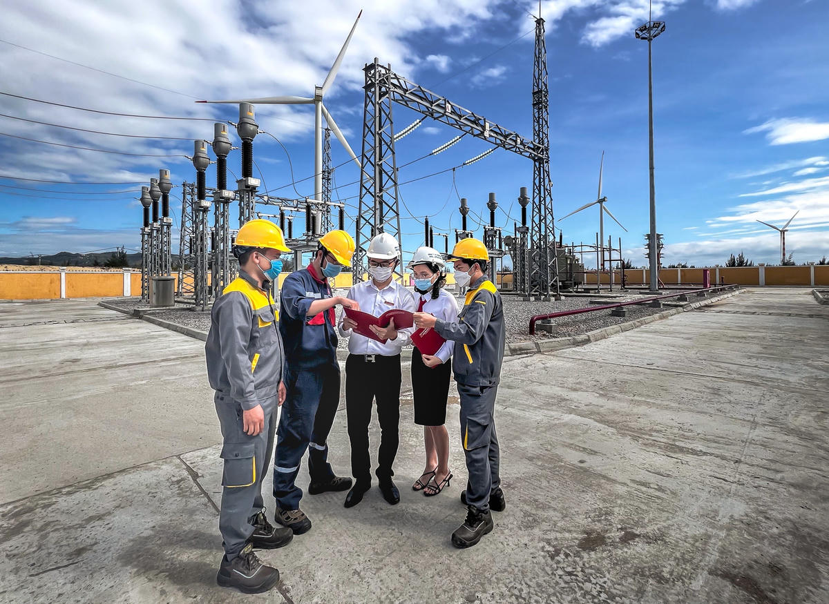 Dòng vốn Agribank đã chảy vào nhiều dự án hạ tầng, năng lượng trọng điểm, hỗ trợ doanh nghiệp Việt nâng cao năng lực vận hành, tăng hiệu quả sản xuất kinh doanh, góp phần thúc đẩy tăng trưởng kinh tế và hiện thực hóa mục tiêu phát triển đất nước trong kỷ nguyên mới