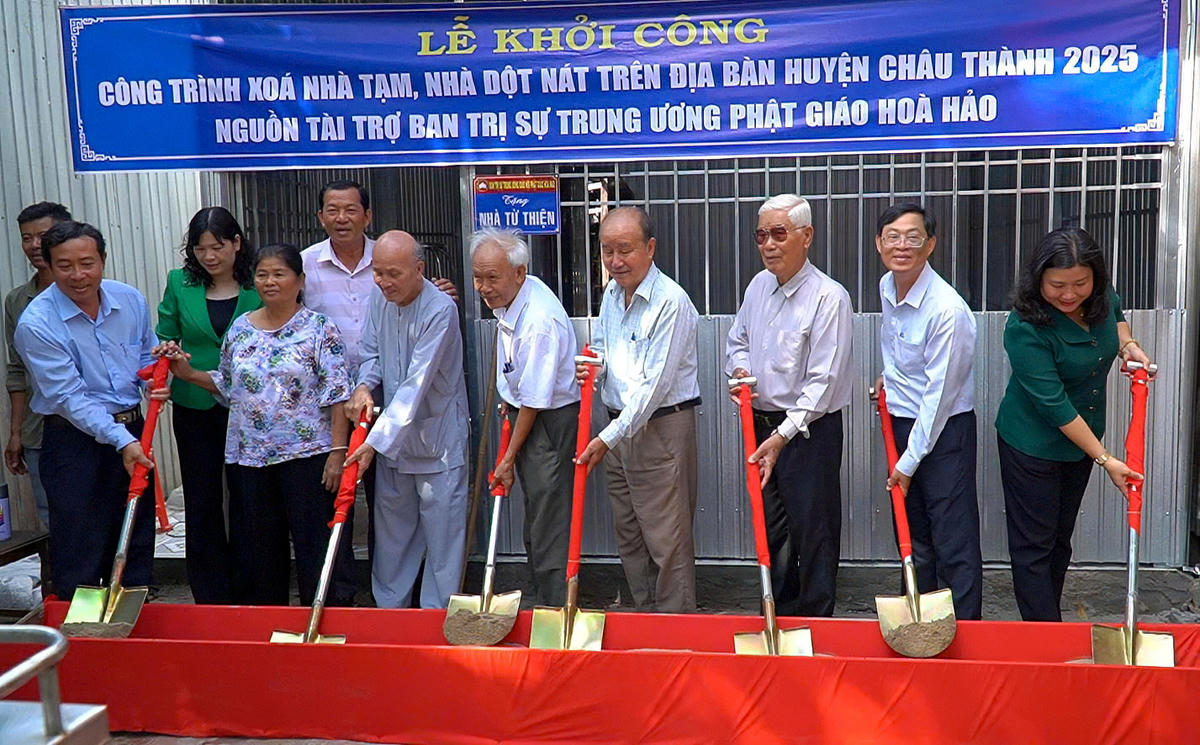 Hướng tới Đại hội đại biểu toàn quốc Mặt trận Tổ quốc Việt Nam lần thứ XI, nhiệm kỳ 2026 - 2031: Khi các tổ chức tôn giáo đồng hành cùng Mặt trận