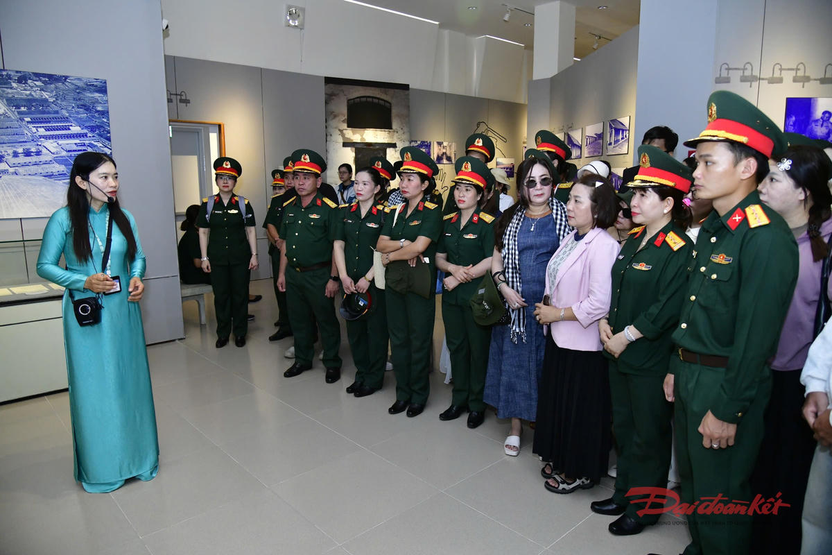 Bộ Tư lệnh TP Hồ Chí Minh tổ chức nhiều hoạt động kỷ niệm Ngày Giải phóng miền Nam, thống nhất đất nước 