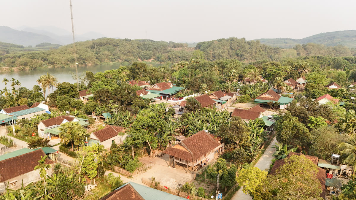 Hương ước ở bản Boong