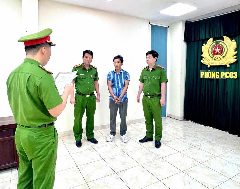 Bị can Hồ Văn Kha tại cơ quan công an.