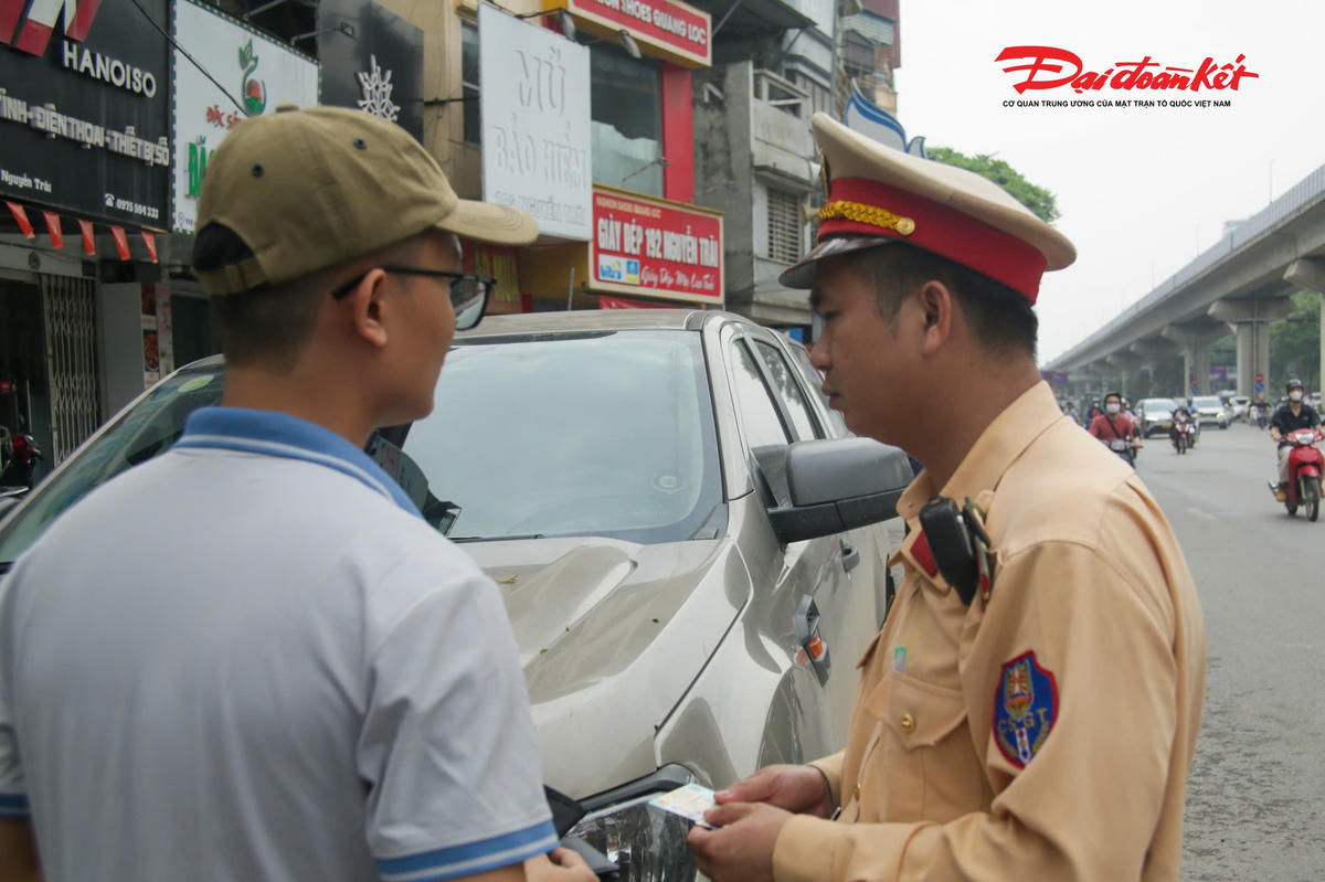 Việc tăng cường xử lý vi phạm dừng, đỗ xe sai quy định không chỉ góp phần bảo đảm trật tự an toàn giao thông, trật tự đô thị mà còn nâng cao ý thức chấp hành của người dân, hướng tới xây dựng môi trường giao thông văn minh, an toàn, phục vụ Nhân dân, đáp ứng mục tiêu xây dựng đô thị “Sáng - Xanh - Sạch - Đẹp”.