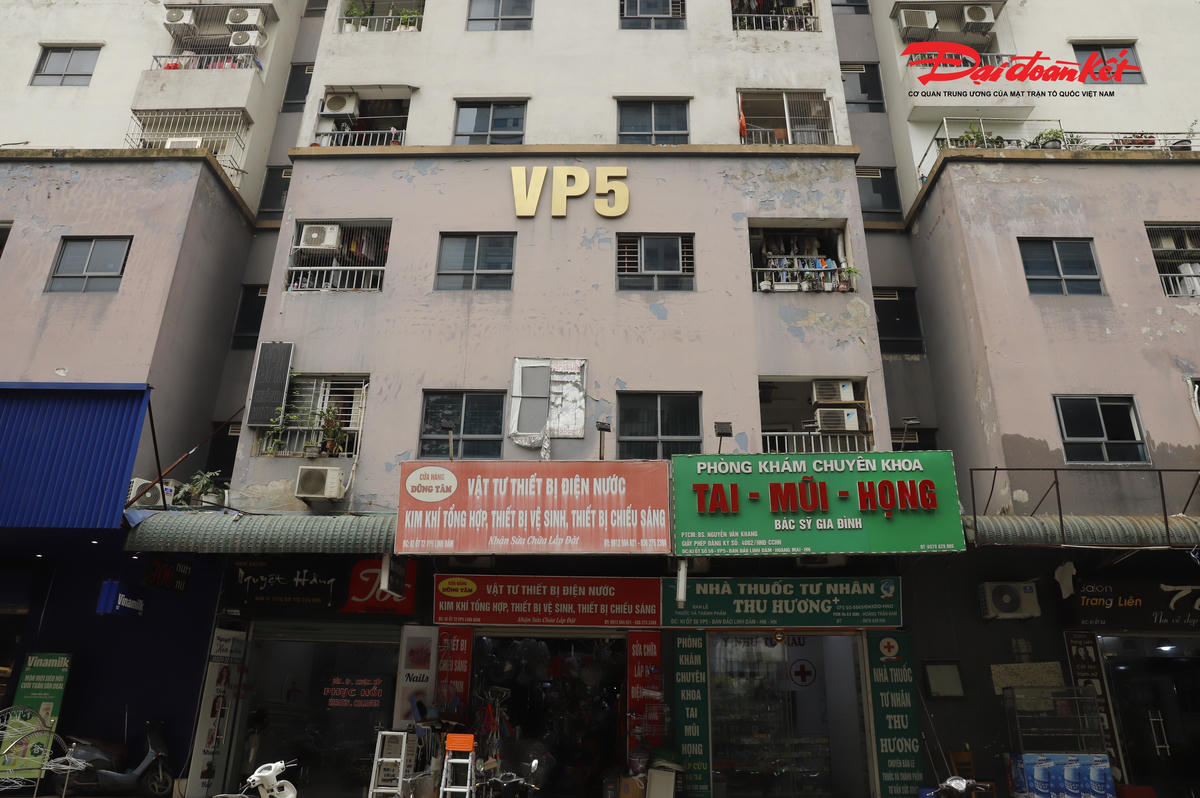 Toàn cảnh chung cư vượt tầng tại Linh Đàm: Cư dân chờ lời giải về sổ hồng