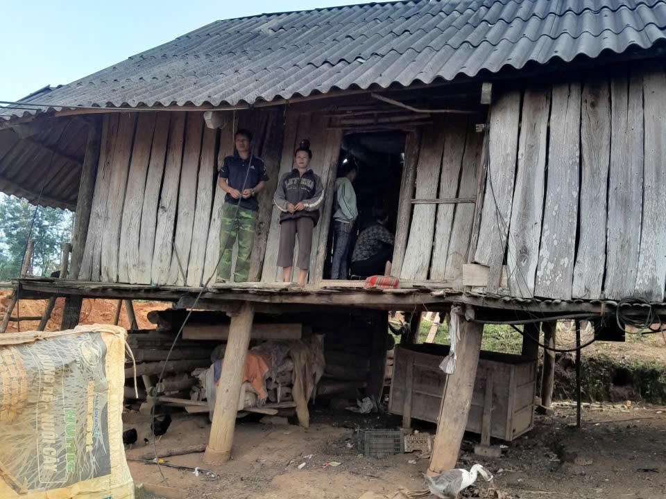 Hộ gia đình ông Cà Văn Hoan bản Pá Tra -&nbsp;thuộc diện được hỗ trợ, sẽ được xây mới nhà. Ảnh: T.H.