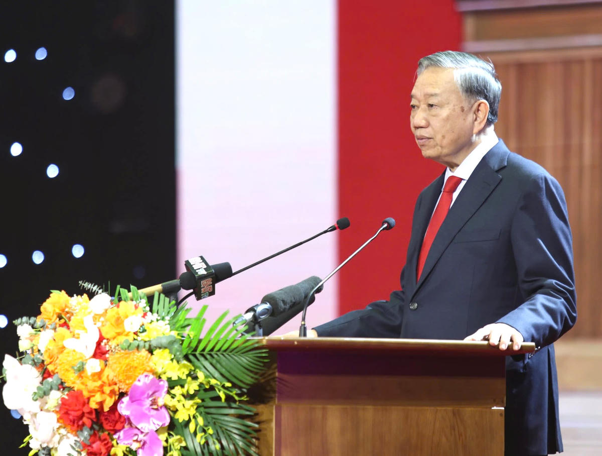 Tổng Bí thư, Chủ tịch nước Tô Lâm phát biểu tưởng nhớ Tổng Bí thư Hà Huy Tập. Ảnh: HN.