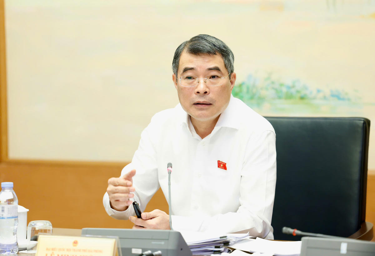 Thủ tướng: Nâng ngưỡng chịu thuế đối với hộ kinh doanh lên 1 tỷ đồng để tháo gỡ khó khăn
