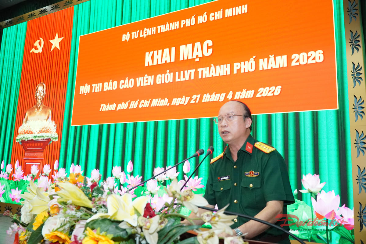 Nâng cao chất lượng báo cáo viên trong lực lượng vũ trang TP Hồ Chí Minh