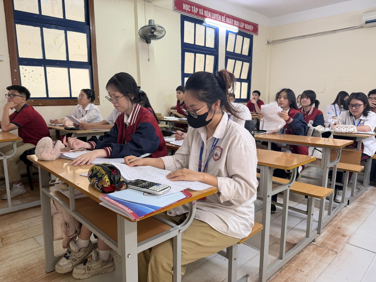 Một giờ học của học sinh Trường THPT Phùng Khắc Khoan (Đống Đa, Hà Nội). Ảnh: Nguyễn Hoài