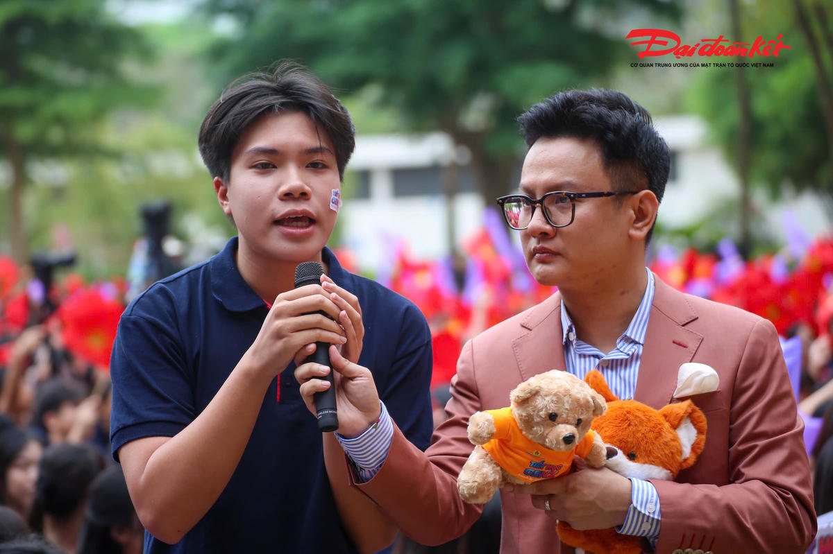 Đưa pháp luật vào trường học bằng sân khấu hóa